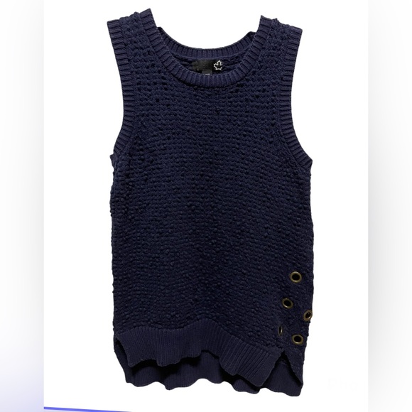 Sears Knit Sleeveless Top - Picture 5 of 7